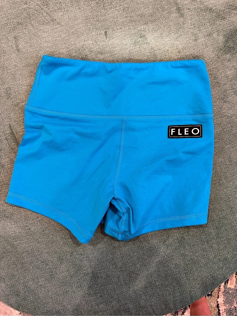 Fleo Power High Rise Shorts - Picture 2 of 4